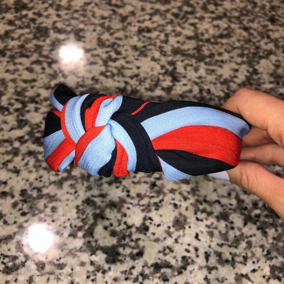 Set of 4 Headbands - Picture 4 of 5